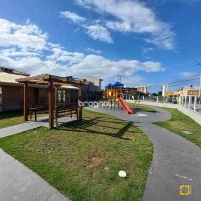 Apartamento com 59m², 2 quartos, 1 garagem, no bairro Areias em São José