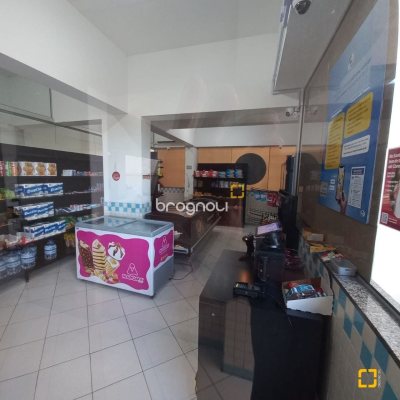 Apartamento com 59m², 2 quartos, 1 garagem, no bairro Areias em São José