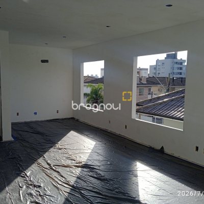 Sala com 37m², 1 garagem, no bairro Nova Palhoça em Palhoça