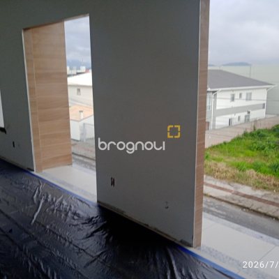 Sala com 37m², 1 garagem, no bairro Nova Palhoça em Palhoça