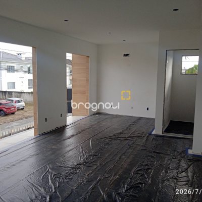 Sala com 34m², 1 garagem, no bairro Nova Palhoça em Palhoça