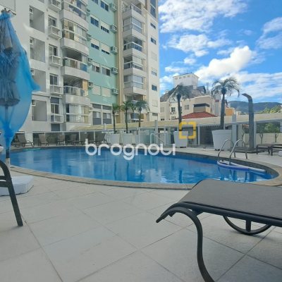 Apartamento com 79m², 2 quartos (sendo 1 suíte), 1 garagem, no bairro Itacorubi em Florianópolis
