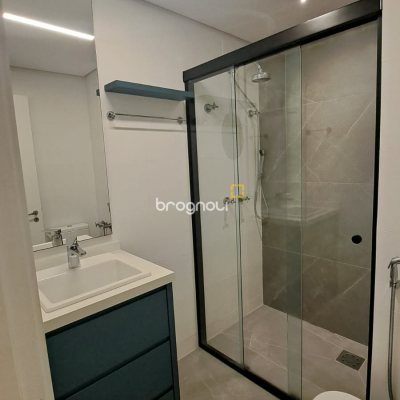 Apartamento com 79m², 2 quartos (sendo 1 suíte), 1 garagem, no bairro Itacorubi em Florianópolis