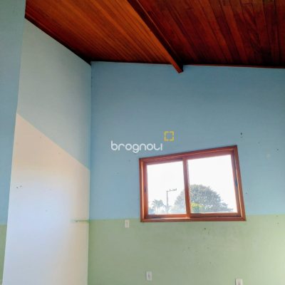 Casa com 208m², 4 quartos, 1 garagem, no bairro São João do Rio Vermelho em Florianópolis