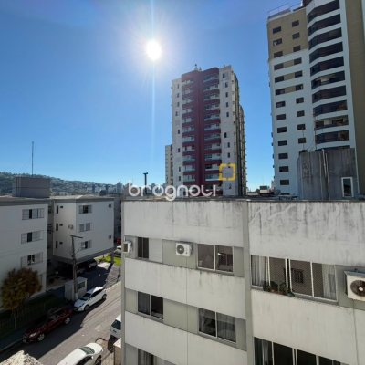 Apartamento com 58m², 2 quartos, no bairro Kobrasol em São José