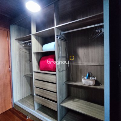 Casa com 298m², 6 quartos (sendo 6 suítes), 1 garagem, no bairro Sambaqui em Florianópolis
