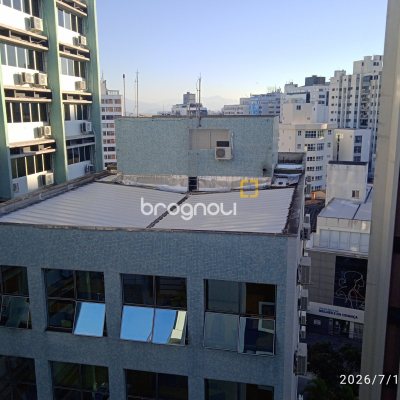 Sala com 60m², 1 garagem, no bairro Centro em Florianópolis