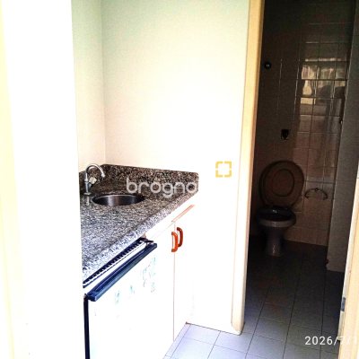 Sala com 60m², 1 garagem, no bairro Centro em Florianópolis