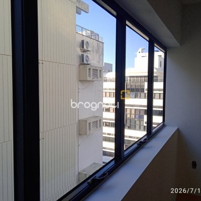 Sala com 60m², 1 garagem, no bairro Centro em Florianópolis