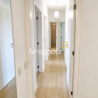 Apartamento com 117m², 3 quartos (sendo 1 suíte), 1 garagem, no bairro Centro em Florianópolis