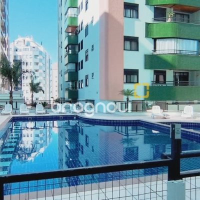 Apartamento com 117m², 3 quartos (sendo 1 suíte), 1 garagem, no bairro Centro em Florianópolis