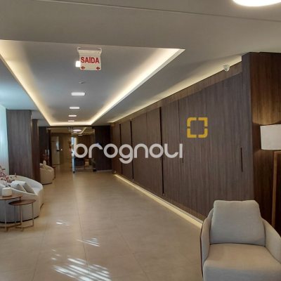 Apartamento com 94m², 3 quartos (sendo 1 suíte), 2 garagens, no bairro Saco Grande em Florianópolis