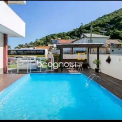 Apartamento com 45m², 2 quartos, 1 garagem, no bairro Pântano do Sul em Florianópolis