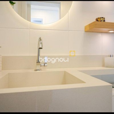 Apartamento com 45m², 2 quartos, 1 garagem, no bairro Pântano do Sul em Florianópolis