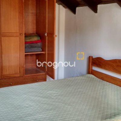 Casa de Condomínio com 240m², 4 quartos, 2 garagens, no bairro Canasvieiras em Florianópolis