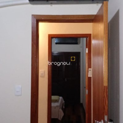 Casa de Condomínio com 240m², 4 quartos, 2 garagens, no bairro Canasvieiras em Florianópolis