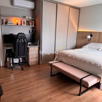 Apartamento com 155m², 4 quartos (sendo 4 suítes), 3 garagens, no bairro Campinas em São José