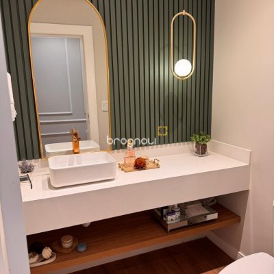 Apartamento com 155m², 4 quartos (sendo 4 suítes), 3 garagens, no bairro Campinas em São José