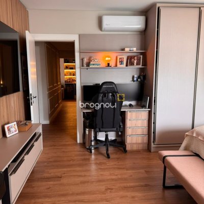 Apartamento com 155m², 4 quartos (sendo 4 suítes), 3 garagens, no bairro Campinas em São José