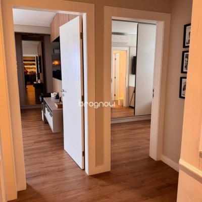 Apartamento com 155m², 4 quartos (sendo 4 suítes), 3 garagens, no bairro Campinas em São José