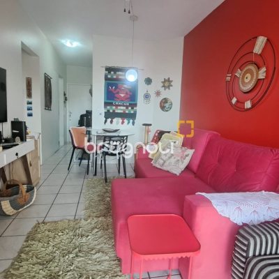 Apartamento com 42m², 1 quarto, 1 garagem, no bairro Canasvieiras em Florianópolis