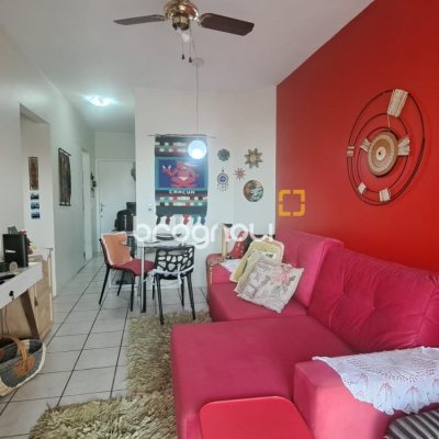 Apartamento com 42m², 1 quarto, 1 garagem, no bairro Canasvieiras em Florianópolis