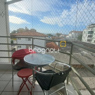 Apartamento com 42m², 1 quarto, 1 garagem, no bairro Canasvieiras em Florianópolis