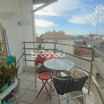 Apartamento com 42m², 1 quarto, 1 garagem, no bairro Canasvieiras em Florianópolis
