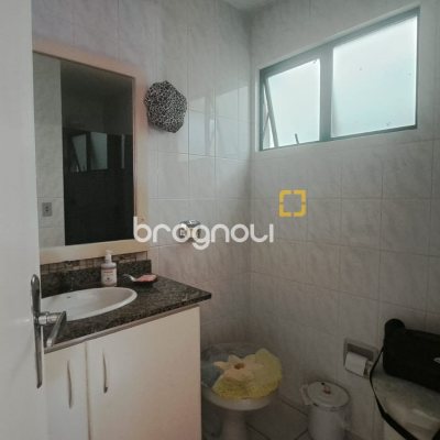 Apartamento com 42m², 1 quarto, 1 garagem, no bairro Canasvieiras em Florianópolis