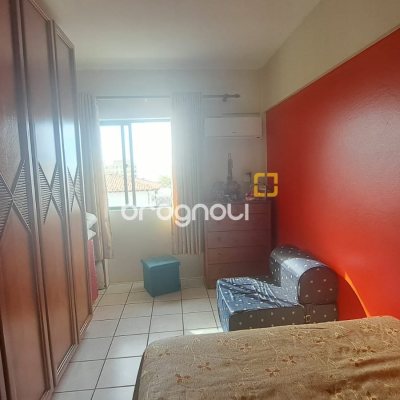 Apartamento com 42m², 1 quarto, 1 garagem, no bairro Canasvieiras em Florianópolis