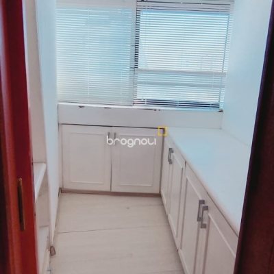 Sala com 161m², 4 garagens, no bairro Centro em Florianópolis