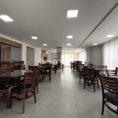 Apartamento com 128m², 4 quartos (sendo 1 suíte), 2 garagens, no bairro Canto em Florianópolis