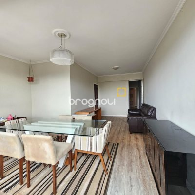 Apartamento com 108m², 3 quartos (sendo 1 suíte), 1 garagem, no bairro Estreito em Florianópolis