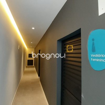 Apartamento com 193m², 3 quartos (sendo 3 suítes), 2 garagens, no bairro Cacupé em Florianópolis