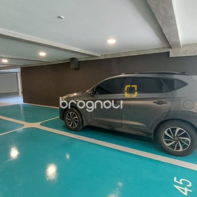 Apartamento com 193m², 3 quartos (sendo 3 suítes), 2 garagens, no bairro Cacupé em Florianópolis