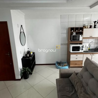 Apartamento com 65m², 2 quartos (sendo 1 suíte), 1 garagem, no bairro Ingleses do Rio Vermelho em Florianópolis