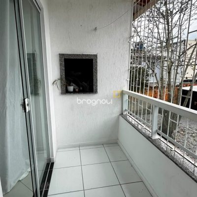 Apartamento com 65m², 2 quartos (sendo 1 suíte), 1 garagem, no bairro Ingleses do Rio Vermelho em Florianópolis