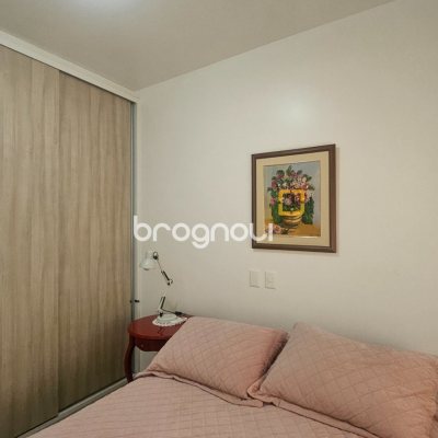 Apartamento com 108m², 3 quartos (sendo 1 suíte), 2 garagens, no bairro Canasvieiras em Florianópolis