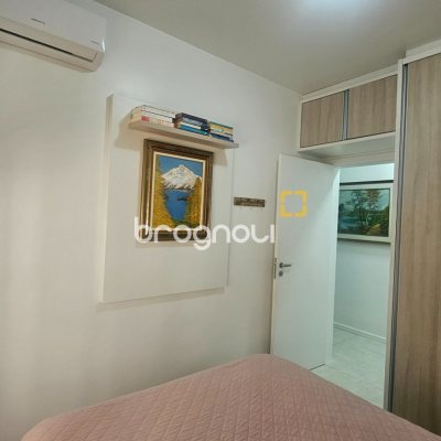 Apartamento com 108m², 3 quartos (sendo 1 suíte), 2 garagens, no bairro Canasvieiras em Florianópolis