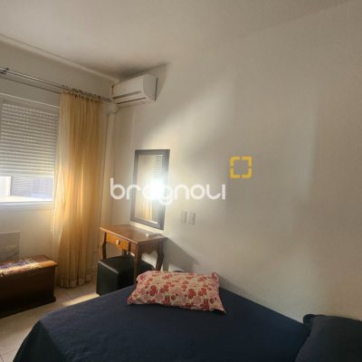 Apartamento com 108m², 3 quartos (sendo 1 suíte), 2 garagens, no bairro Canasvieiras em Florianópolis