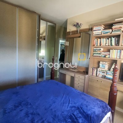 Apartamento com 108m², 3 quartos (sendo 1 suíte), 2 garagens, no bairro Canasvieiras em Florianópolis