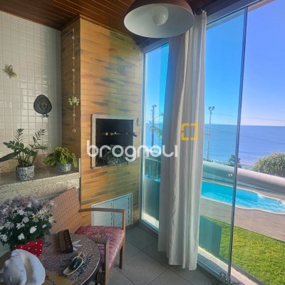 Apartamento com 108m², 3 quartos (sendo 1 suíte), 2 garagens, no bairro Canasvieiras em Florianópolis