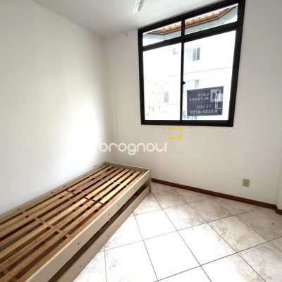 Apartamento com 81m², 3 quartos (sendo 1 suíte), 1 garagem, no bairro Centro em Florianópolis