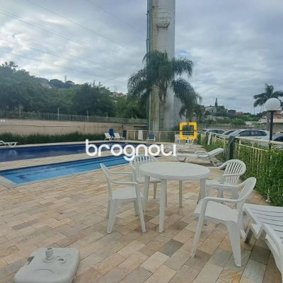 Apartamento com 48m², 2 quartos, 1 garagem, no bairro Roçado em São José