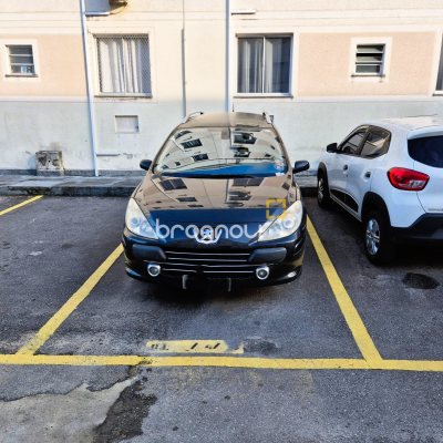 Apartamento com 48m², 2 quartos, 1 garagem, no bairro Roçado em São José