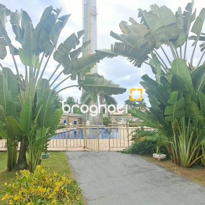 Apartamento com 48m², 2 quartos, 1 garagem, no bairro Roçado em São José