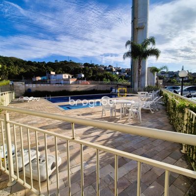 Apartamento com 48m², 2 quartos, 1 garagem, no bairro Roçado em São José