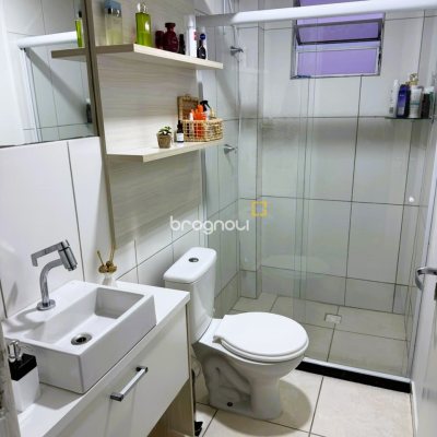 Apartamento com 48m², 2 quartos, 1 garagem, no bairro Roçado em São José