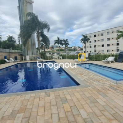 Apartamento com 48m², 2 quartos, 1 garagem, no bairro Roçado em São José