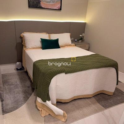 Apartamento com 142m², 3 quartos (sendo 1 suíte), 2 garagens, no bairro Jurerê em Florianópolis